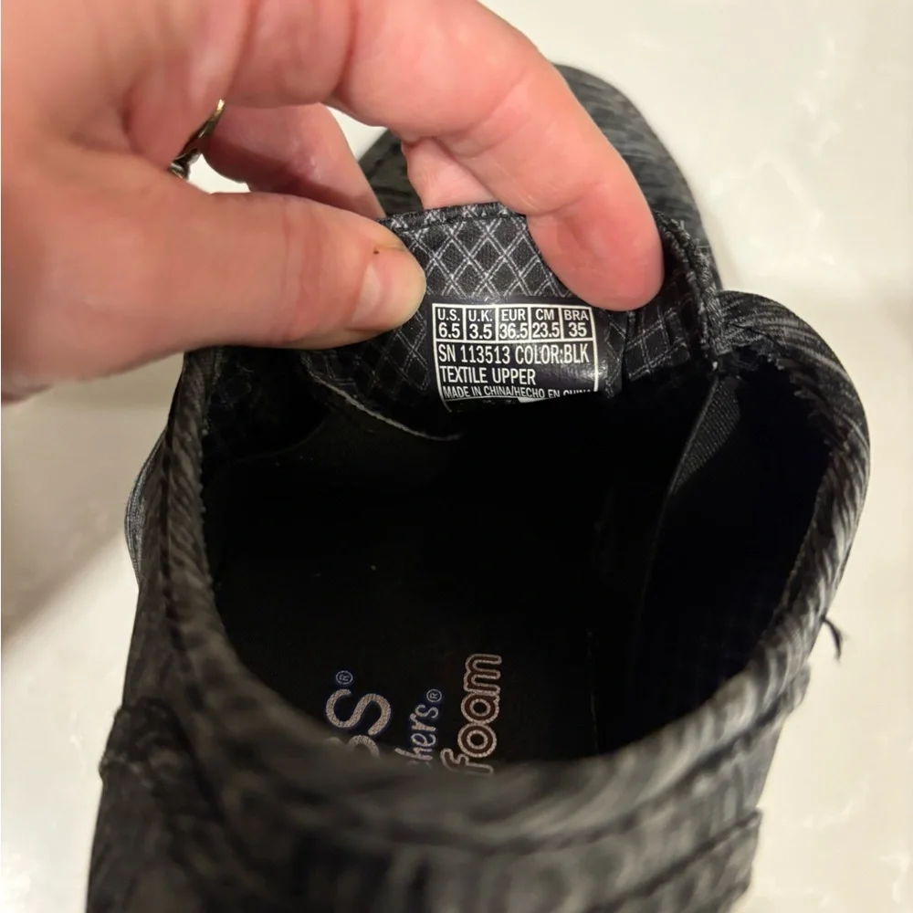 Skechers BOBS Memory Foam Sneakers – Black/Gray Knit – Women’s 6.5 - Picture 4 of 11